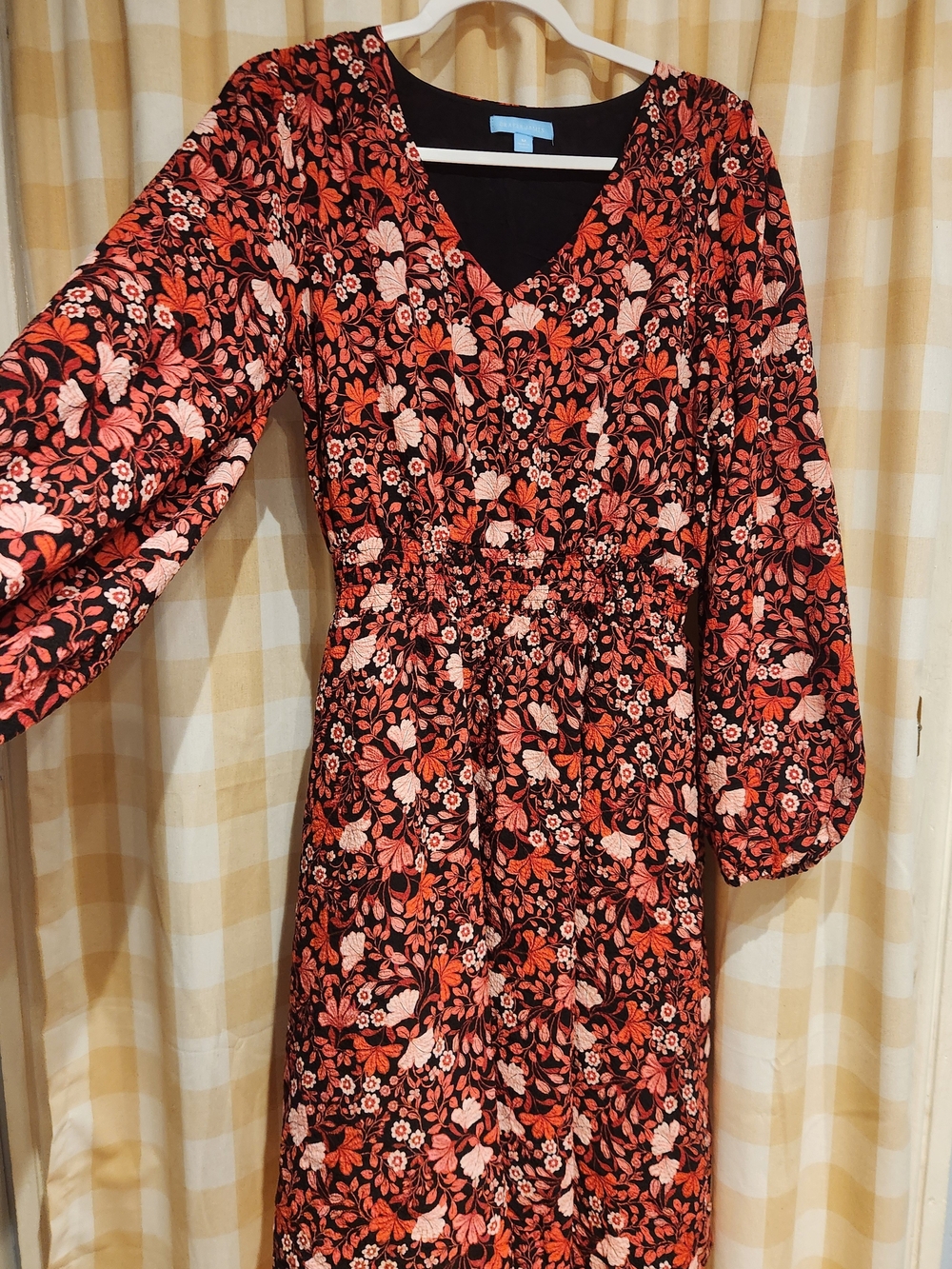Size M Draper James Red and Pink Floral V-Neck Long Sleeve Dress
